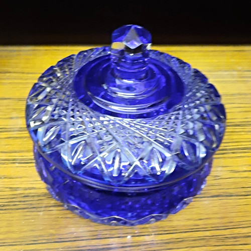 Blaue glas süßigkeitenschale - blaue, glas-süßigkeitenschale